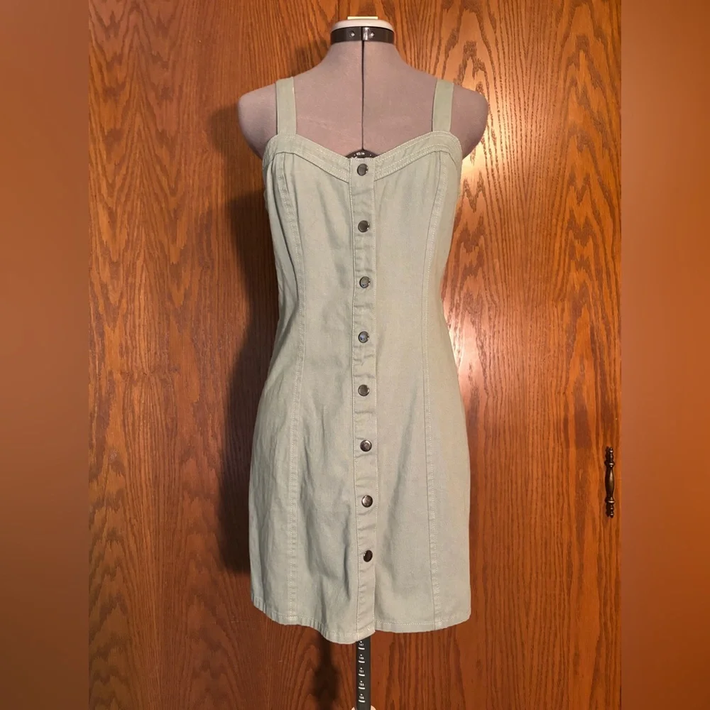 Japra Button-Down Mini Jean Dress - Junior medium. - Picture 1 of 8